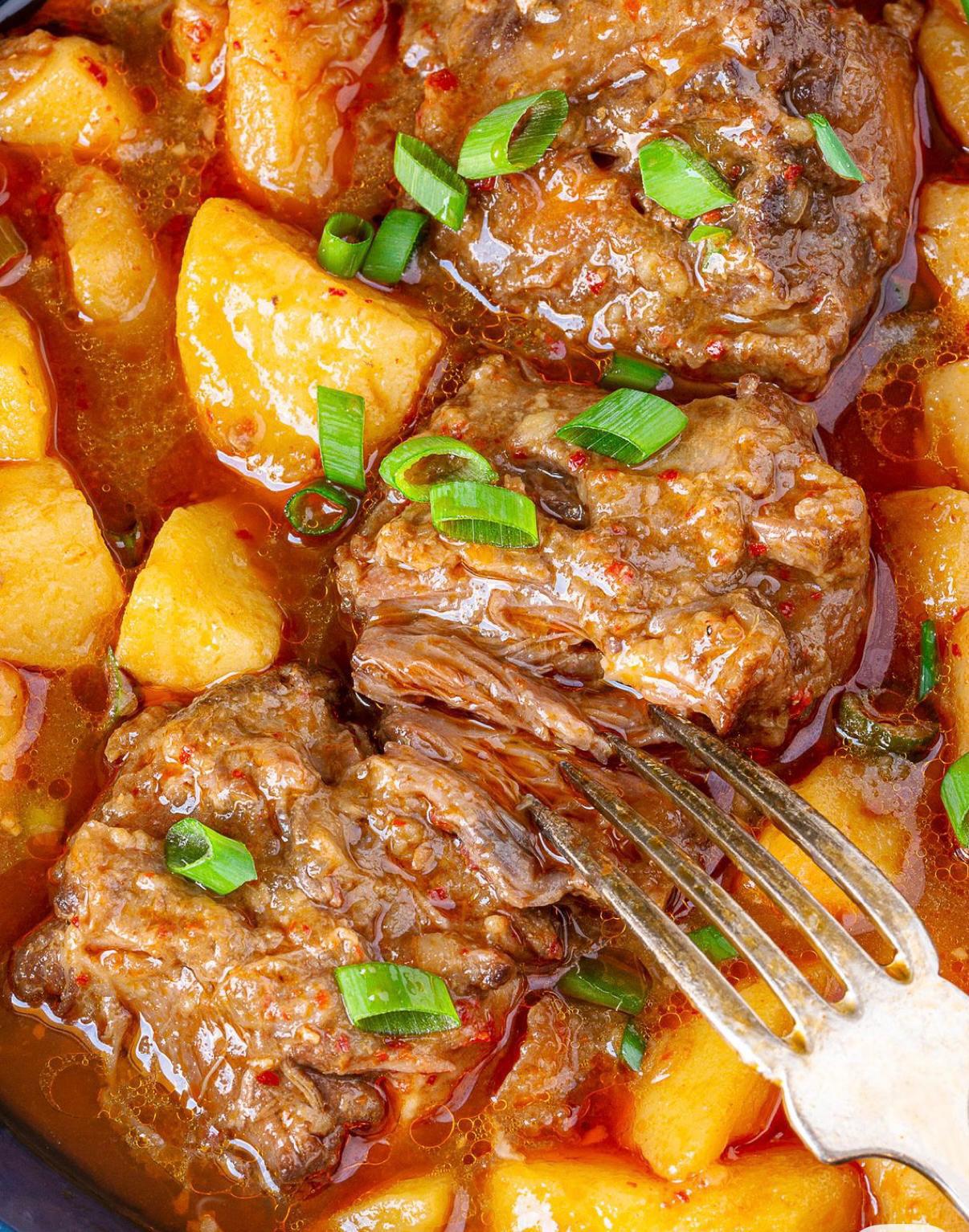 Oxtail & Cowfoot Peppersoup